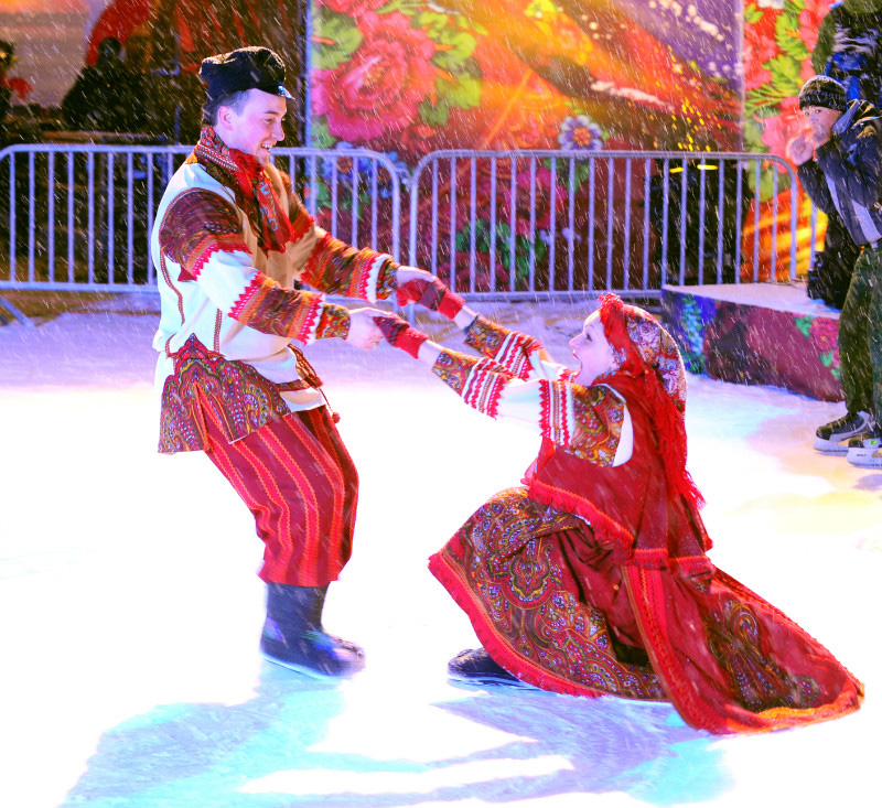 Инна Рытова и ансамбль казачьей песни 