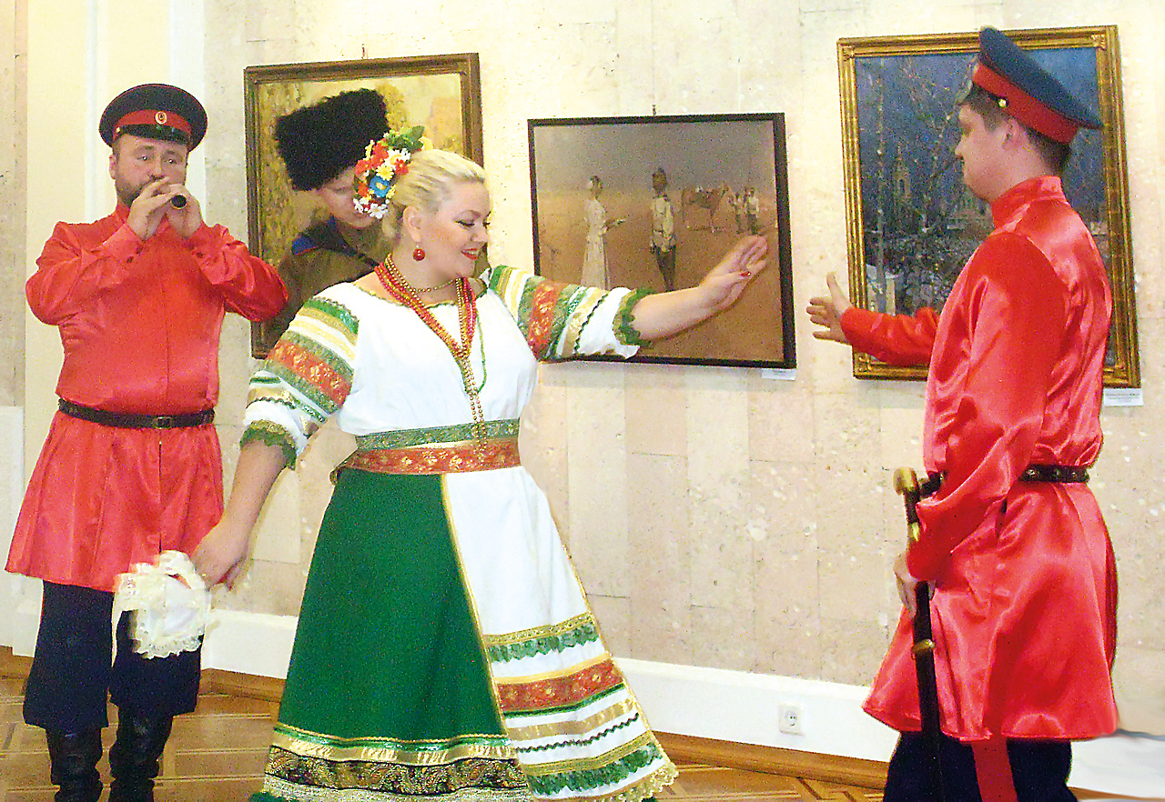 Инна Рытова и ансамбль казачьей песни 