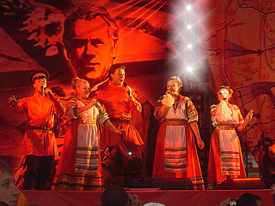 Инна Рытова и ансамбль казачьей песни 