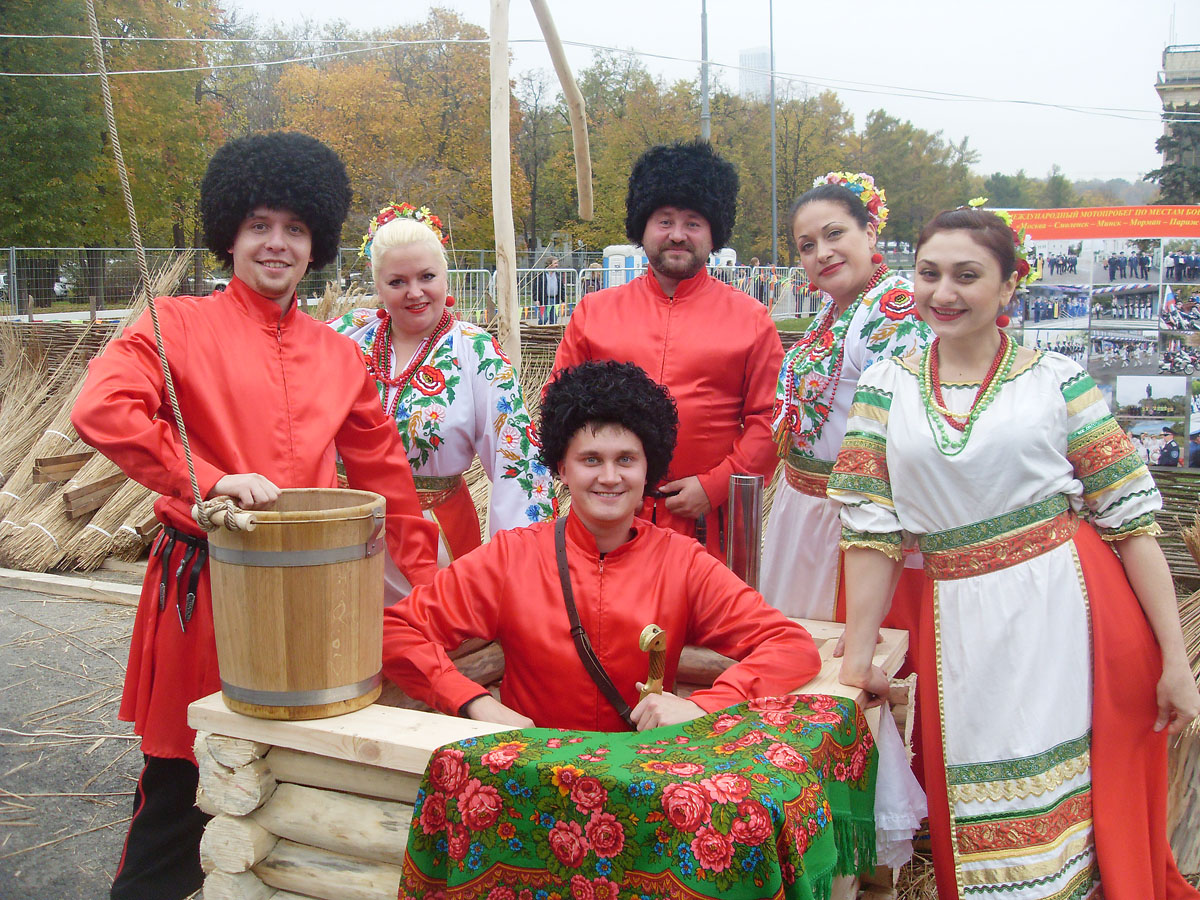 Инна Рытова и ансамбль казачьей песни 