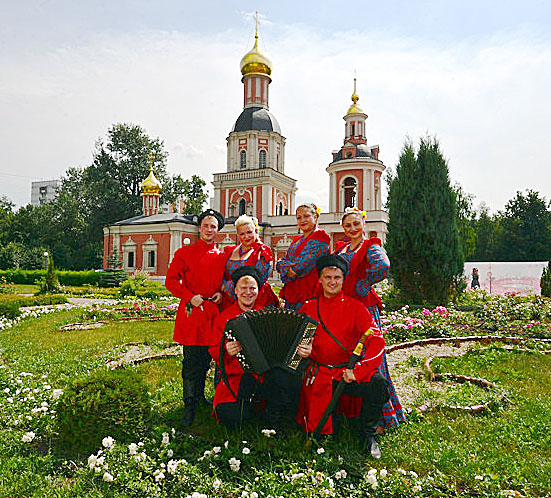Инна Рытова и ансамбль казачьей песни 