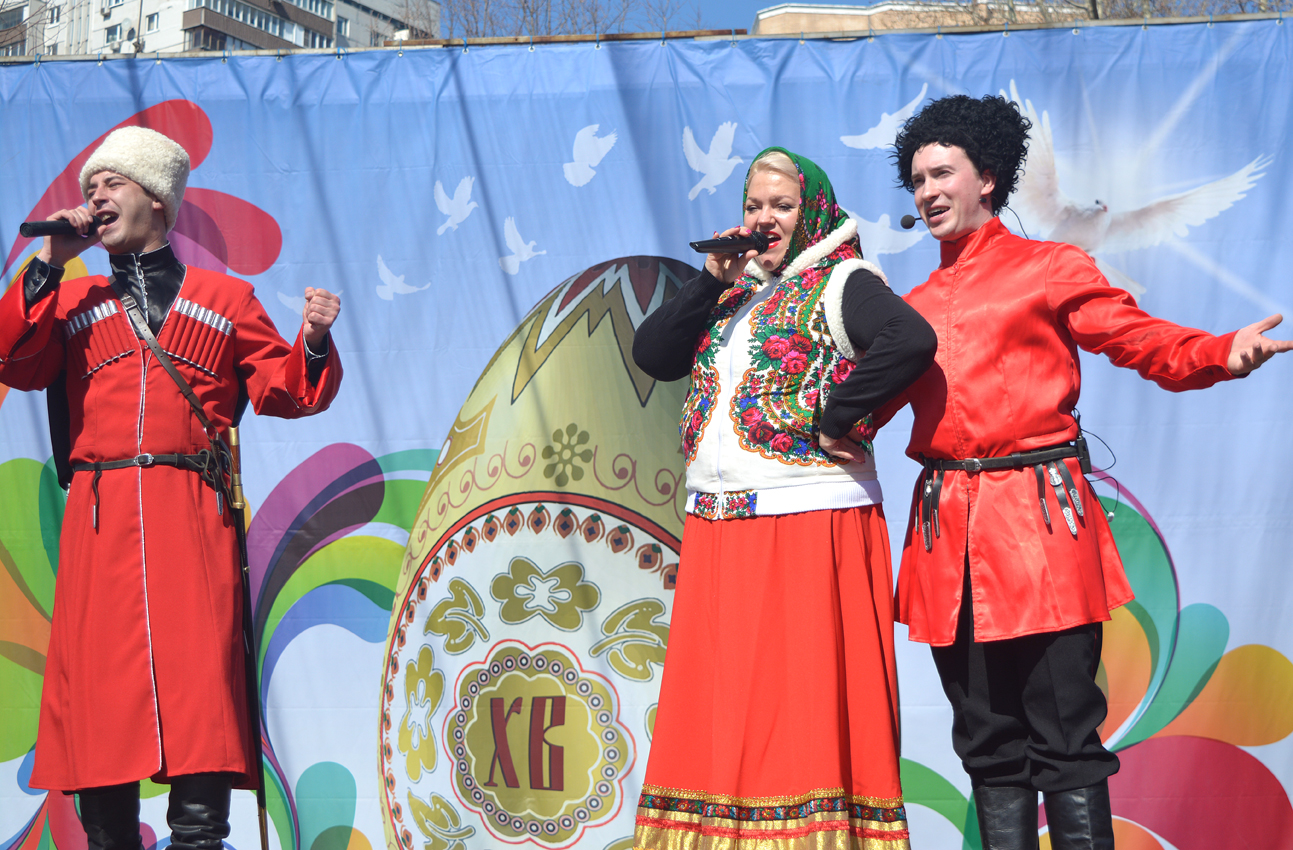 Инна Рытова и ансамбль казачьей песни 