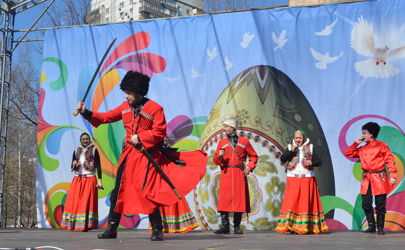 Инна Рытова и ансамбль казачьей песни 