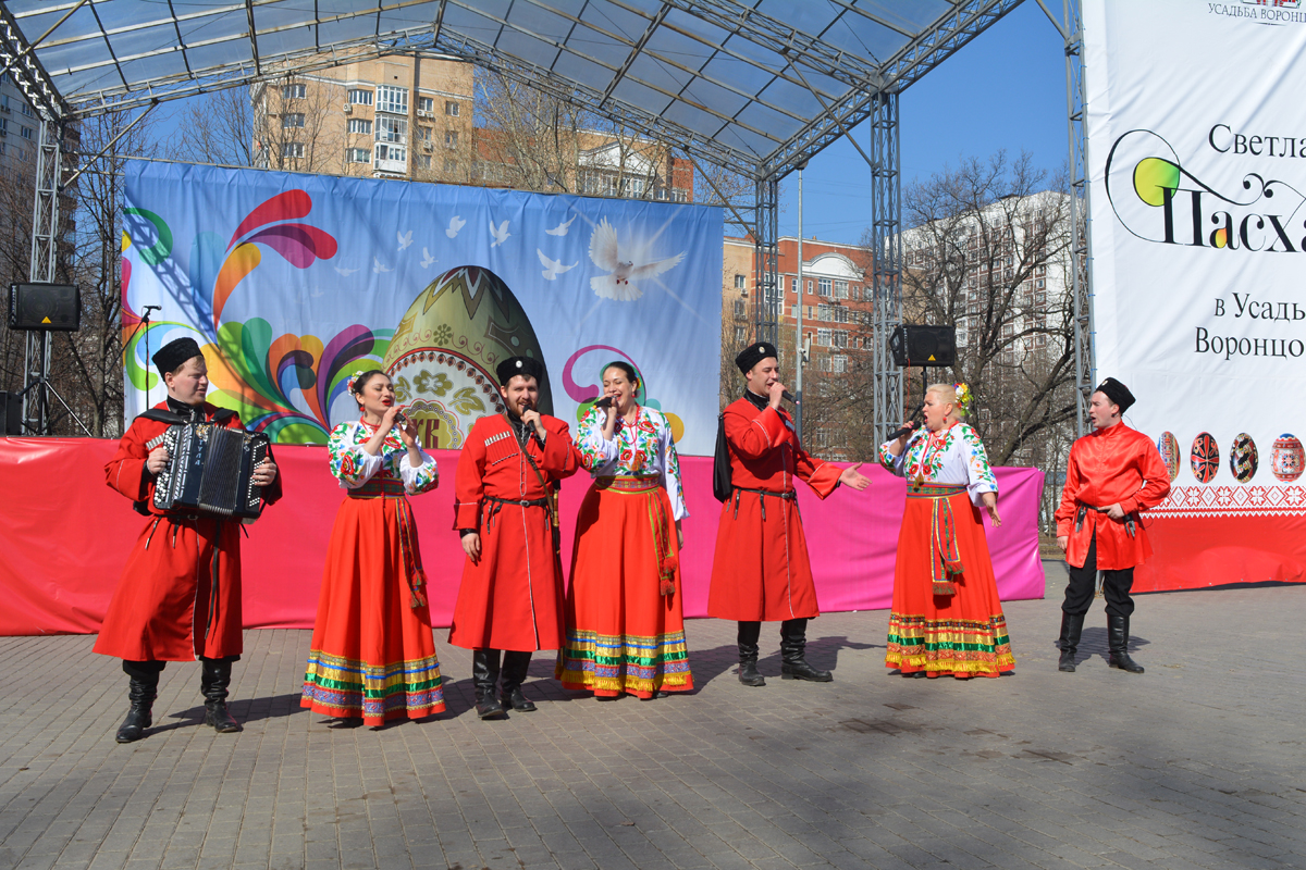 Инна Рытова и ансамбль казачьей песни 