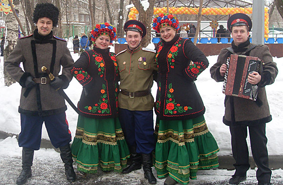 Инна Рытова и ансамбль казачьей песни 